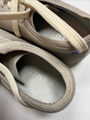 Rothy's The Lace Up Sneaker in a gray color S-557 Sz 8 thumbnail 7