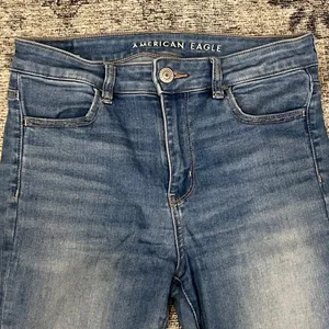 American Eagle Outfitters Womens Jeans Medium Wash High Waisted Skinny Stretch 8 thumbnail 2