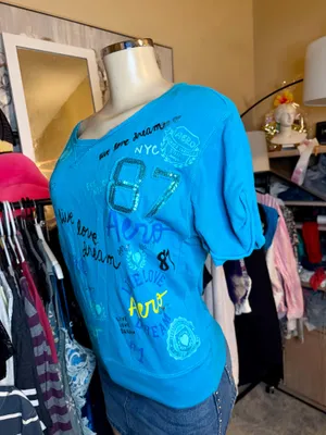 Vintage Y2K Aeropostale Aero Blue Graphic Crop Top Size M thumbnail 2