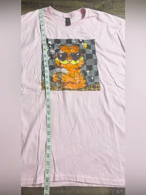 Gildan Light Pink Short Sleeve Tee with Orange Cartoon Cat Graphic thumbnail 6