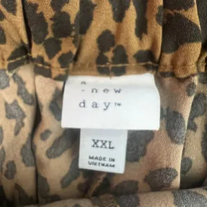 A New Day Cheetah Print Women's High Waisted Shorts w/ Tie Size XXL Pockets thumbnail 2