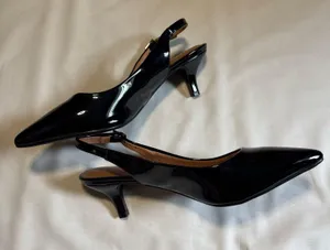 Black Pointed Toe Kitten Heels Vizzano Size 7.5 thumbnail 2