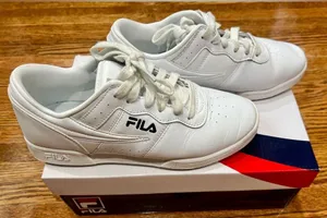 Fila Original Fitness tennis shoe women's size 7.5 thumbnail 3