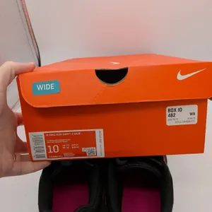 Nike Run Swift 2 Womens 10 Wide Running Shoes Grey Fireberry CV0568-011 thumbnail 8