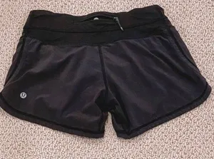 Black Short 4” thumbnail 1