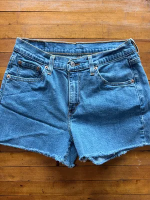 Levis Med Wash Cutoff Jean Shorts No Tag 3" Inseam Waist Size 29" thumbnail 3