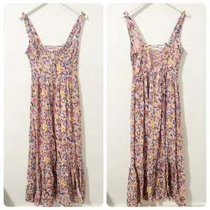 NEW ASTR Kelby Coset Midi Dress Pink Floral Revolve Size Medium M thumbnail 3