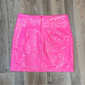 SHEIN hot Pink leather mini Barbie skirt size XS thumbnail 3
