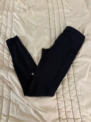 Lululemon Black Speed Up Leggings 28” *Full-On Luxtreme thumbnail 2