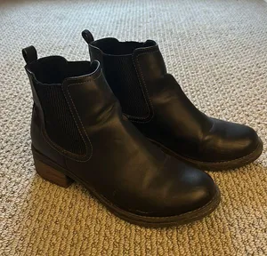 EastLand Booties thumbnail 3