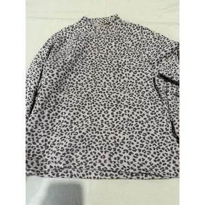 Abercrombie & Fitch Soft A&F Womens Cropped Leopard‎ Print Mockneck Sweater Sz S thumbnail 2