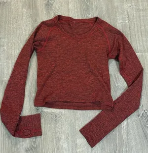 Lululemon Swiftly‎ Tech 2.0 Cropped Long Sleeve Shirt Heathered Red Women's 6 thumbnail 1