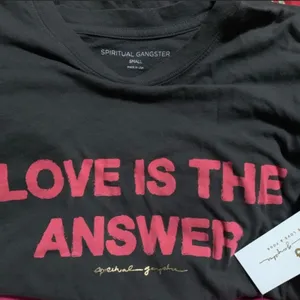 NWT spiritual gangster love is‎ the answer top thumbnail 4