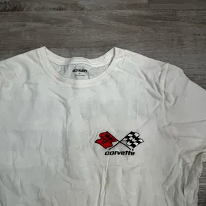 Old navy cotton corvette graphic tee XS  thumbnail 3