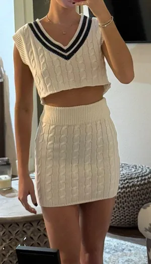 American Threads Sweater Set thumbnail 1