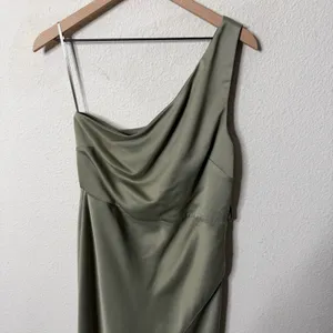 BHLDN Anthropologie Dylan One Shoulder Satin‎ Side Slit Gown Miss Womens Size 10 thumbnail 4