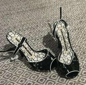Harajuku 5" Heels Heart Stamped Size 6‎ thumbnail 1