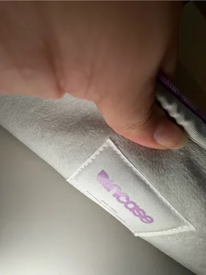 Incase Pink-Lilac Laptop Sleeve thumbnail 4