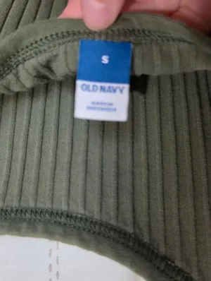 Old Navy Tank thumbnail 4