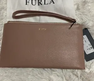 Authentic  wristlet thumbnail 1