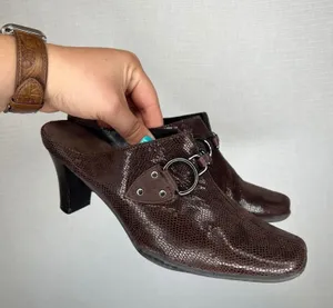 Aerosoles Womens‎ Brown Snake Skin Square Toe Block Heel Mules Size 8B thumbnail 1