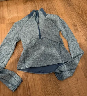 Lululemon Quarter-Zip thumbnail 1