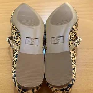 Crown & Ivy Pearl Strap Ballerina Flats - Cheetah size 8.5 thumbnail 7