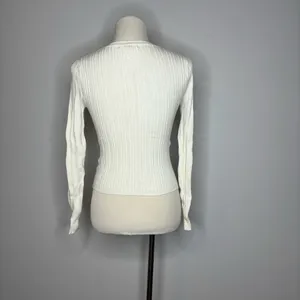 Forever 21- White Ribbed Long Sleeve Top thumbnail 4