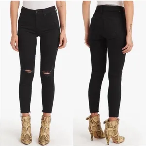 NWOT Mother Looker Ankle Fray Jeans in Guilty As Sin Distressed thumbnail 2