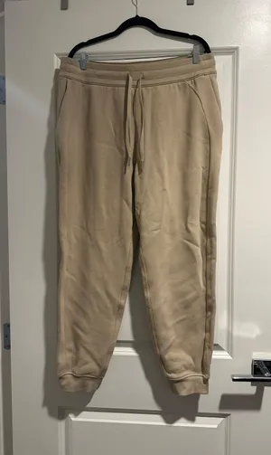 Lululemon High-Rise Scuba Joggers thumbnail 4