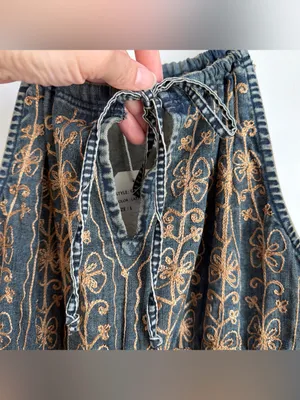 Young Threads Embroidered Denim Halter Patchwork Midi Dress Latte L NWT thumbnail 4