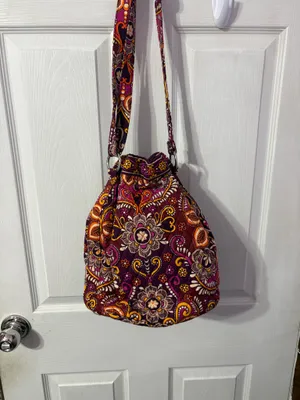 Vera Bradley Quilted Paisley Bucket Shoulder Bag Drawstring Zip Pockets thumbnail 8