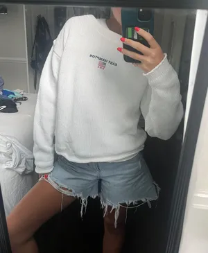 East Hampton Cropped Knit Sweater thumbnail 1