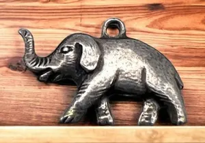 Vintage Women's Elephant Sterling Silver Trunk Up‎ Silver Tone Necklace Pendant thumbnail 1