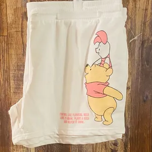 NWT Disney “Groovy Style” Winnie the Pooh shorts. Size 3XL thumbnail 1