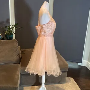 Women’s Short Prom Party Homecoming Dress Zip Up Back Size M NWT thumbnail 3