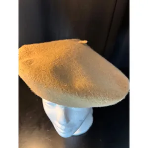 Vintage Tan Wool Blend Beret Hat Camel French Style RN 87429 thumbnail 2
