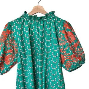 THML Verde S Mock Neck Embroidered floral Puff Sleeve Green blouse thumbnail 5