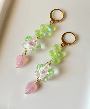 flower glass beads & quality Czech glass beads mix boho fairy retro vintage cottage chic style dangle earrings💐🩵 thumbnail 3
