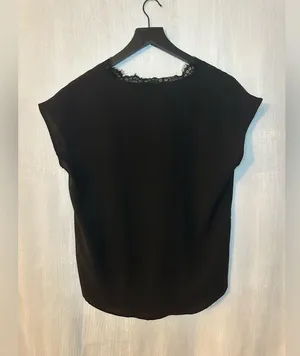 Loft Black tank tee with lace neckline- size small- business casual thumbnail 5