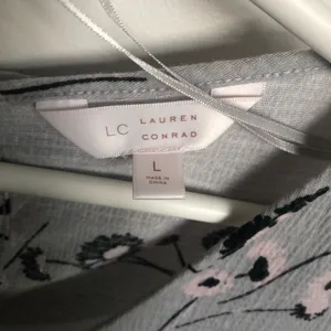 New no tags LC LAUREN CONRAD BLOUSE thumbnail 4