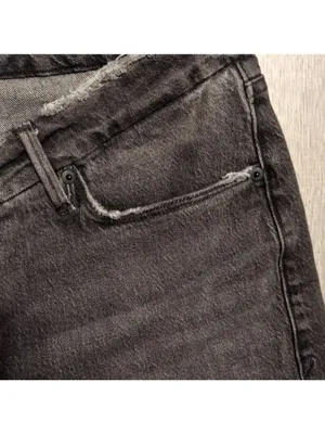 Good American Black Distressed Raw Hem Jeans Size 14/32 thumbnail 5