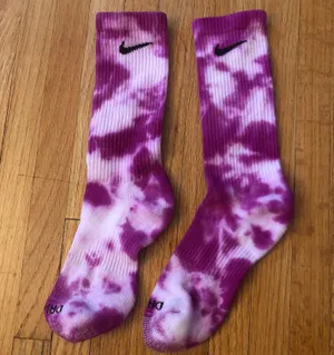 Tie Dye Crew Socks Pink thumbnail 1