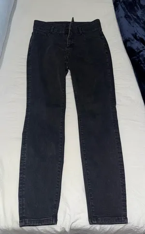 Ann Taylor Jeans thumbnail 1