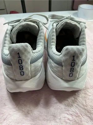 New Balance Women's Light Gray / White Walking Sneakers 177 thumbnail 4