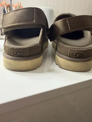 UGG golden star clogs thumbnail 2