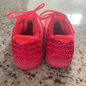 New Balance 996v3 Tennis Shoes Wmns 9 Red White Athletic Court MCY996R3 ProBank thumbnail 4