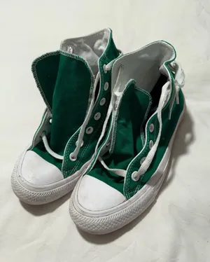Converse Chuck Taylor All Star High-Top thumbnail 2
