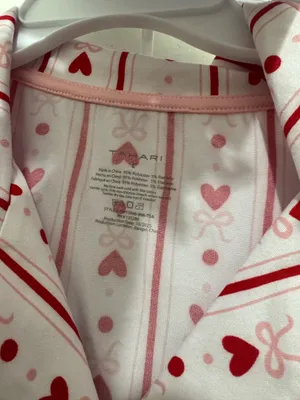 Tahari hearts and bow soft and cozy womens pajama set size L thumbnail 4