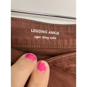 AG Adriano Goldschmied Legging Ankle Women 26R Rust Brown Raw Hem Skinny modern thumbnail 3